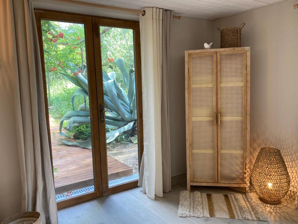 Gajan  Nuitees Bohemes B&B 외부 사진