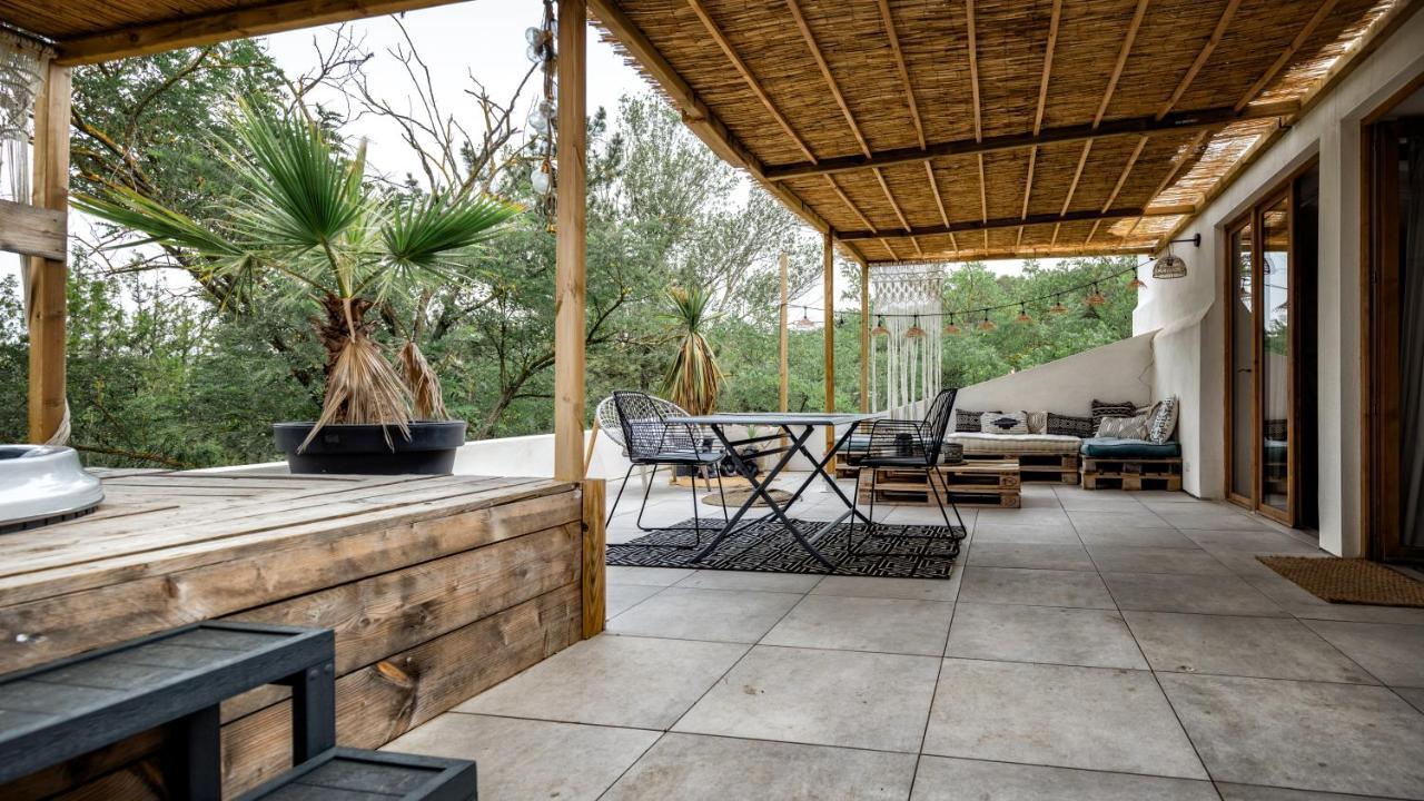 Gajan  Nuitees Bohemes B&B 외부 사진